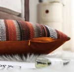 Fermeture éclair invisible d'une housse de coussin rayée Rosewood