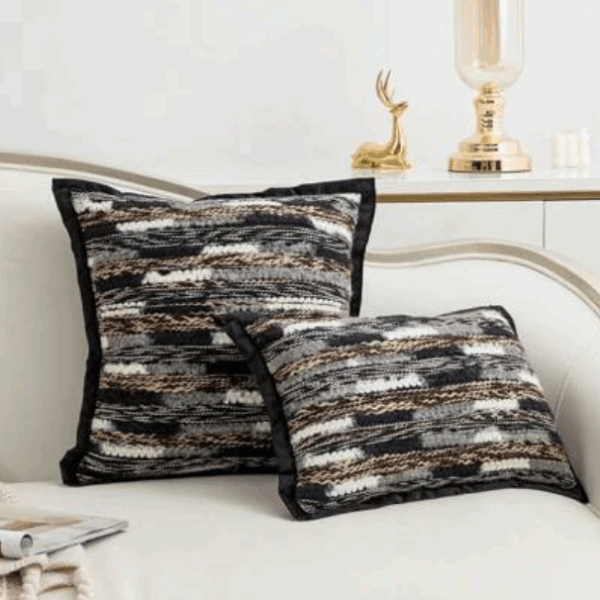 Housse de Coussin Rayures Noires et Blanches - Texture Tricotée | Sable Stripes
